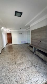 Apartamento com 3 quartos (2 semi suítes) no Ed. Montreal - Renasncença