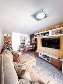 Apartamento com 3 quartos (1 suíte e 2 semi suítes) no Ed. Montreal - Renasncença