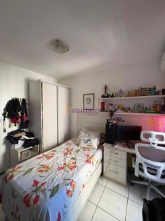 Apartamento com 3 quartos (1 suíte e 2 semi suítes) no Ed. Montreal - Renasncença