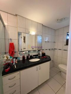 Apartamento com 3 quartos (1 suíte e 2 semi suítes) no Ed. Montreal - Renasncença