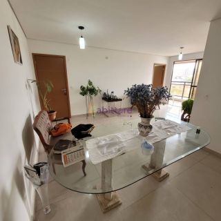 Vendo no Cond. Porto Farol – Apartamento de  119m² com 3 suítes