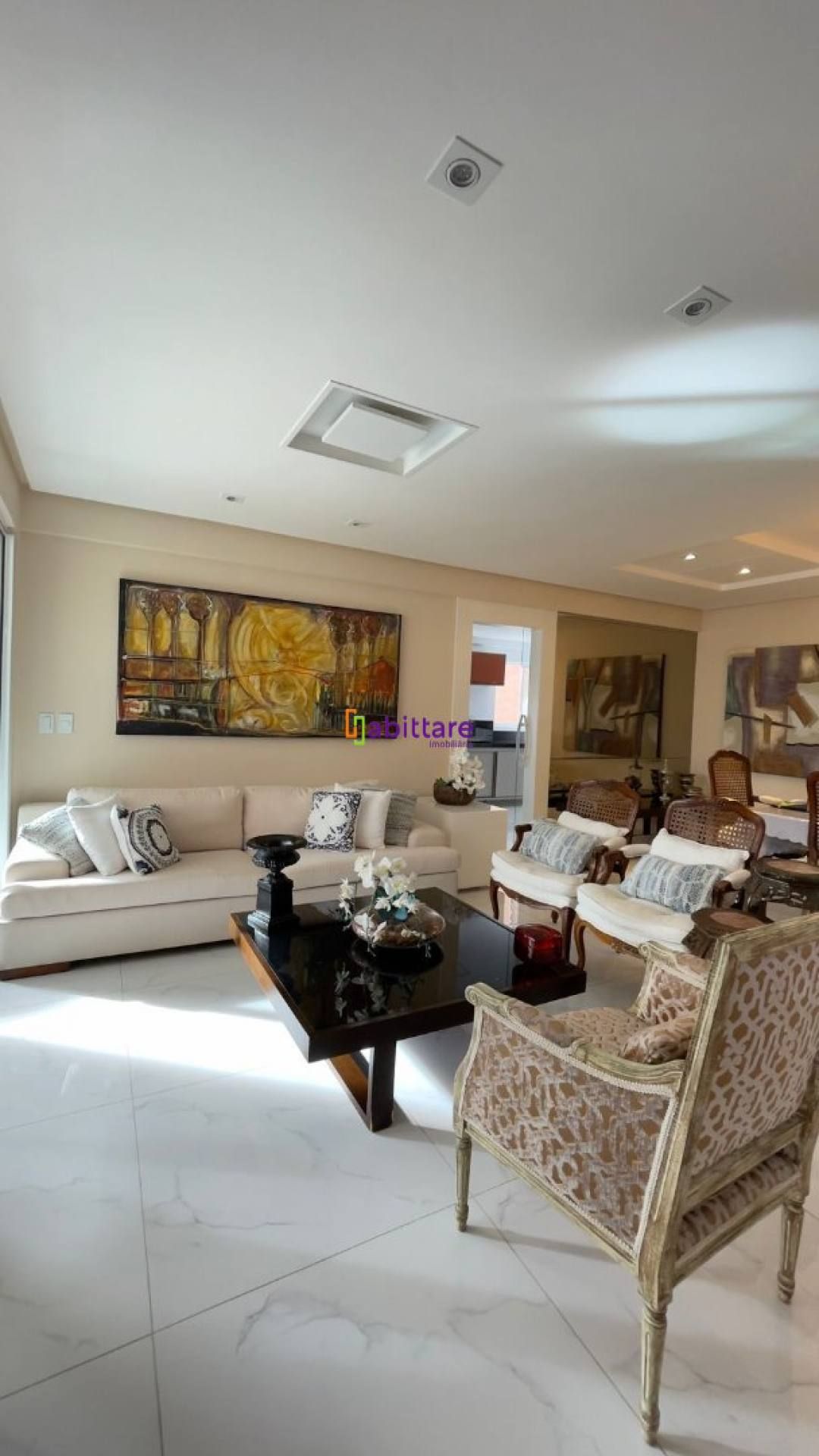 Monte Olimpo - Apartamento de 163m² com 03 suítes (01 master) + DCE na Península da Ponta D'areia.