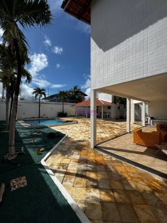 Casa duplex de 498m² com 4 suítes e área lazer no Quintas do Calhau (lado praia)