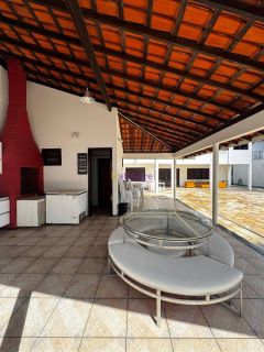 Casa duplex de 498m² com 4 suítes e área lazer no Quintas do Calhau (lado praia)