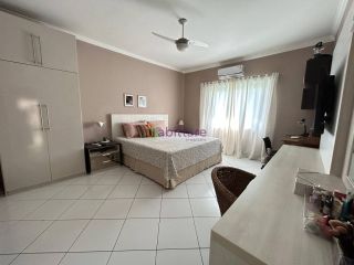 Casa no Lara Liotto Residence, na Av. Mário Andreazza - 4 quartos (3 suítes) + espaço gourmet