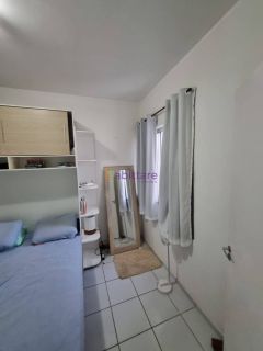 Apartamento MOBILIADO de 53m² com 2 quartos (1 suíte) no Green Blue - Rua do Aririzal