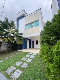 Casa de condomínio no Araçagy de 135m² com 3 quartos (1 suíte) + quintal amplo - MOBILIADA.