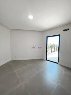 Casa de 330m² com 5 suítes + Área de lazer no Alphaville Araçagy