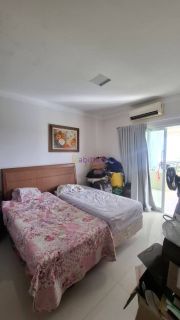 Casa mobiliada de 351m² com 04 suítes + Closet e Varanda no Alphaville Araçagy