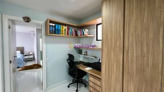 Apartamento de 128m² com 3 suítes no Cidade do Porto - MOBILIADO