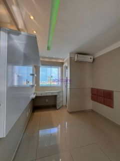 Apartamento de 86m² com 02 suítes no Aquamarine, na Península