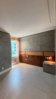 Apartamento de 82m² na Ponta do Farol com 03 quartos.