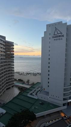 Alugo apartamento no Condominio Unique de 76m² com 2 quarto, 2 vaga de garagem - Vista mar