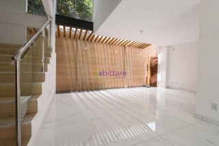 Triplex de 199m² no Condomínio Berlin com 04 suítes (01 master) + lazer privativo