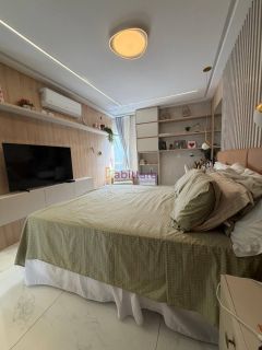Casa de 199m² no Condomínio Berlin com 04 suítes (01 master) + lazer privativo.