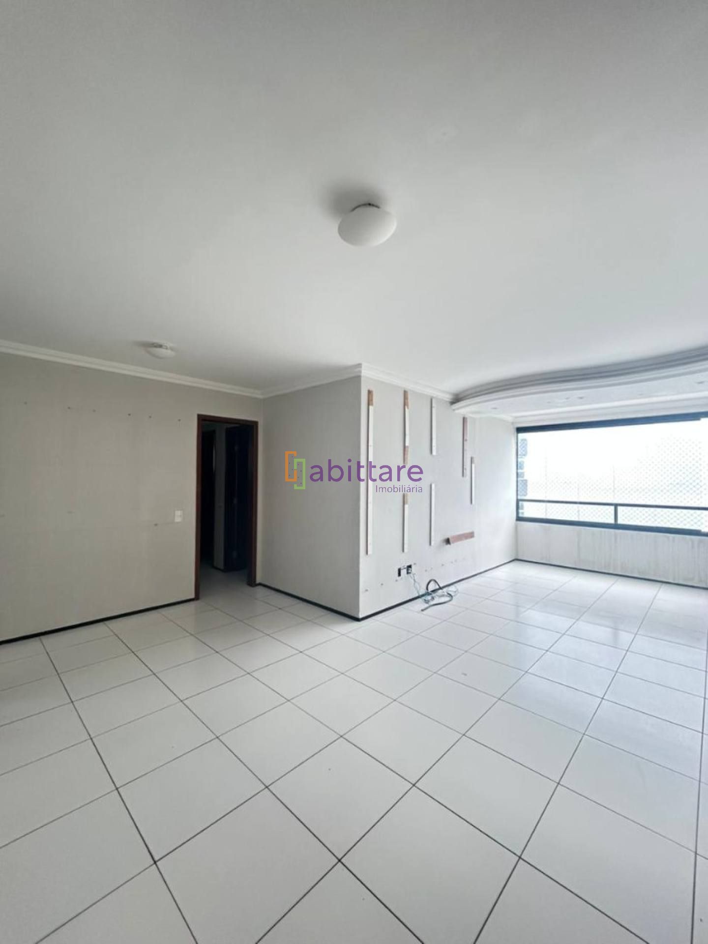 Apartamento de 115m² com 3 quartos (1 suíte) no Caribean Residence - Ponta do Farol