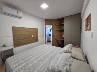 Alugo Flat  com 1 quarto no Edfício Biarritz - Na entrada da Litorânea