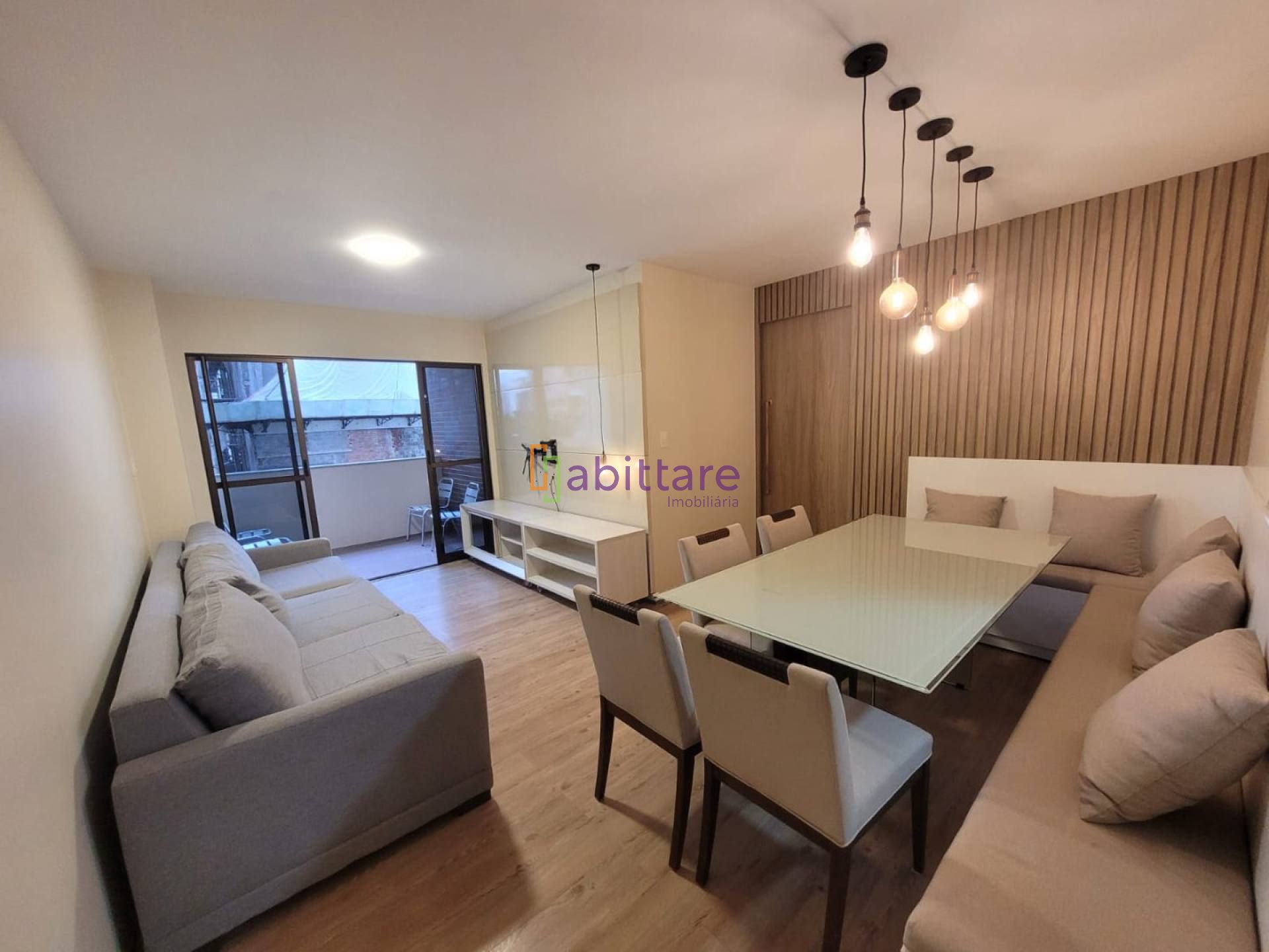 Apartamento MOBILIADO no Mário Meireles de 91m² com 3 quartos (1 suíte) - Renascença.