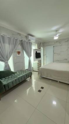 Alugo casa Cond. próximo a Pet Land na Cohama -  com 4 quartos (1 suíte)