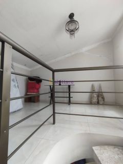 Casa no Condomínio Zeus I com 3 quartos (2 suíte)