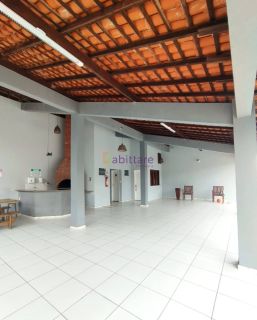 Casa no Condomínio Zeus I com 3 quartos (2 suíte)
