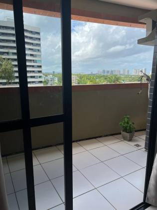 Apartamento de 94m² com 03 quartos (1 suíte) na Ponta do Farol