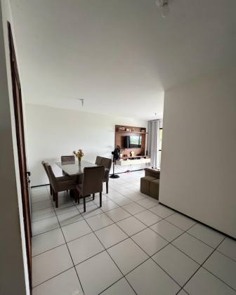 Apartamento de 94m² com 03 quartos (1 suíte) na Ponta do Farol