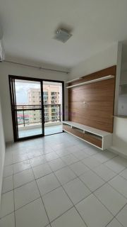 Alugo apartamento com 2 quartos (1 suíte) no Jardim de Provence