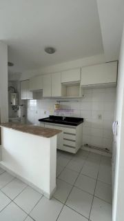Alugo apartamento com 2 quartos (1 suíte) no Jardim de Provence