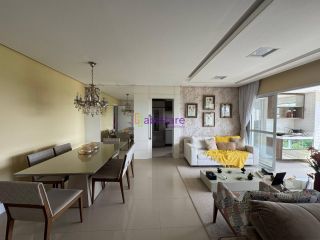 Apartamento no Jardim de Vêneto - 131m² com 03 suítes (1 com closet).