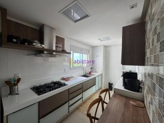 Apartamento no Jardim de Vêneto - 131m² com 03 suítes (1 com closet).