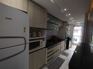 Vendo apartamento mobiliado com 2 quartos (1 suíte) no Ilha Parque Residence