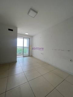 Alugo apartamento com 2 quartos (1 suíte) no Ilha Parque Residence