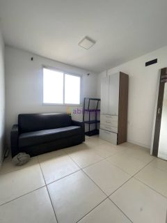 Alugo apartamento com 2 quartos (1 suíte) no Ilha Parque Residence