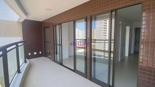 Edifício Solarium - Apartamento de 106m² com 3 suítes na Ponta D'areia
