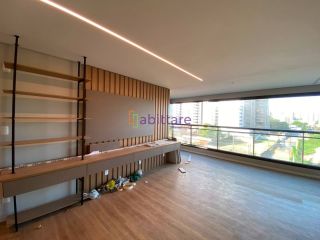 Edifício Solarium - Apartamento de 106m² com 03 suítes na Ponta D'areia.