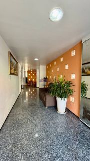 Alugo apartamento com 2 quartos (1 suíte) no Edifício Porto Seguro