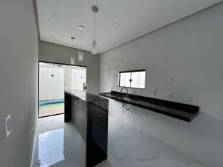 LINDA CASA NO ARAÇAGY - RIO DA PRATA: