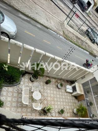 Casa Duplex Residencial com perfil comercial