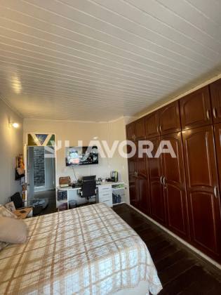 Casa Duplex Residencial com perfil comercial