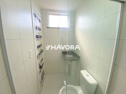 Apartamento disponível para locação no condomínio Prime Calhau I, com excelente ventilação e posição nascente.