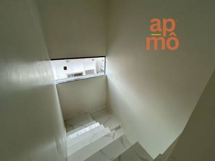 Casa nova, duplex no Jardim Turu