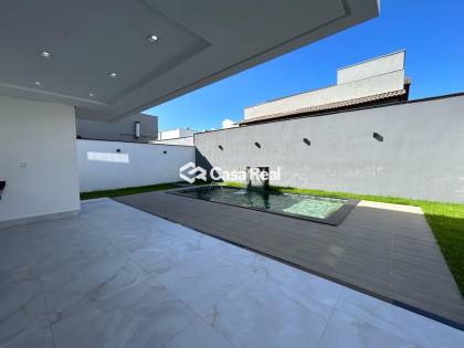 Linda Casa no Condomínio Damha