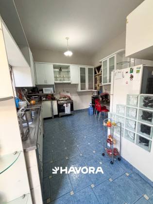 Casa Duplex Residencial com perfil Comercial