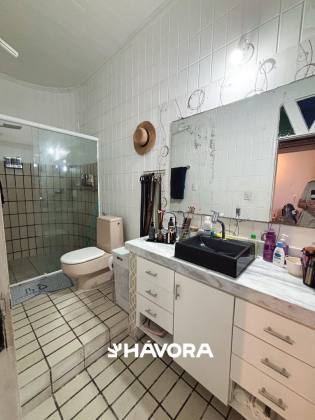 Casa Duplex Residencial com perfil Comercial