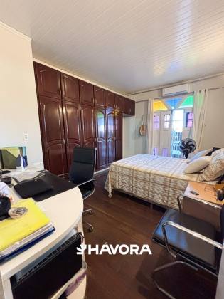 Casa Duplex Residencial com perfil Comercial