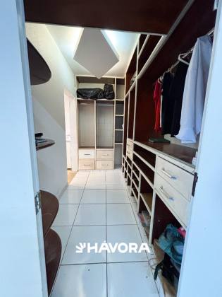 Casa Duplex Residencial com perfil Comercial