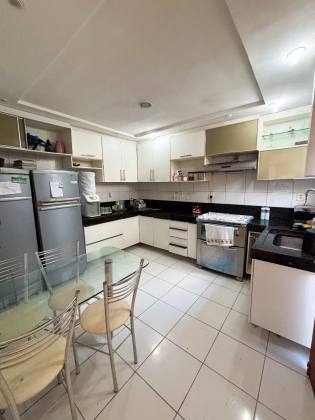 Casa duplex no Jardim São Francisco