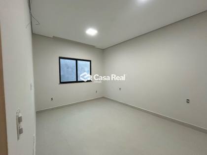 Casa pronta para morar aqui no Araçagy a poucos metros da Praia do Meio