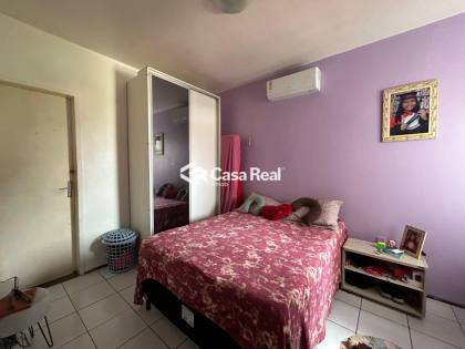 Casa em Condomínio Fechado na Av. General Arthur Carvalho